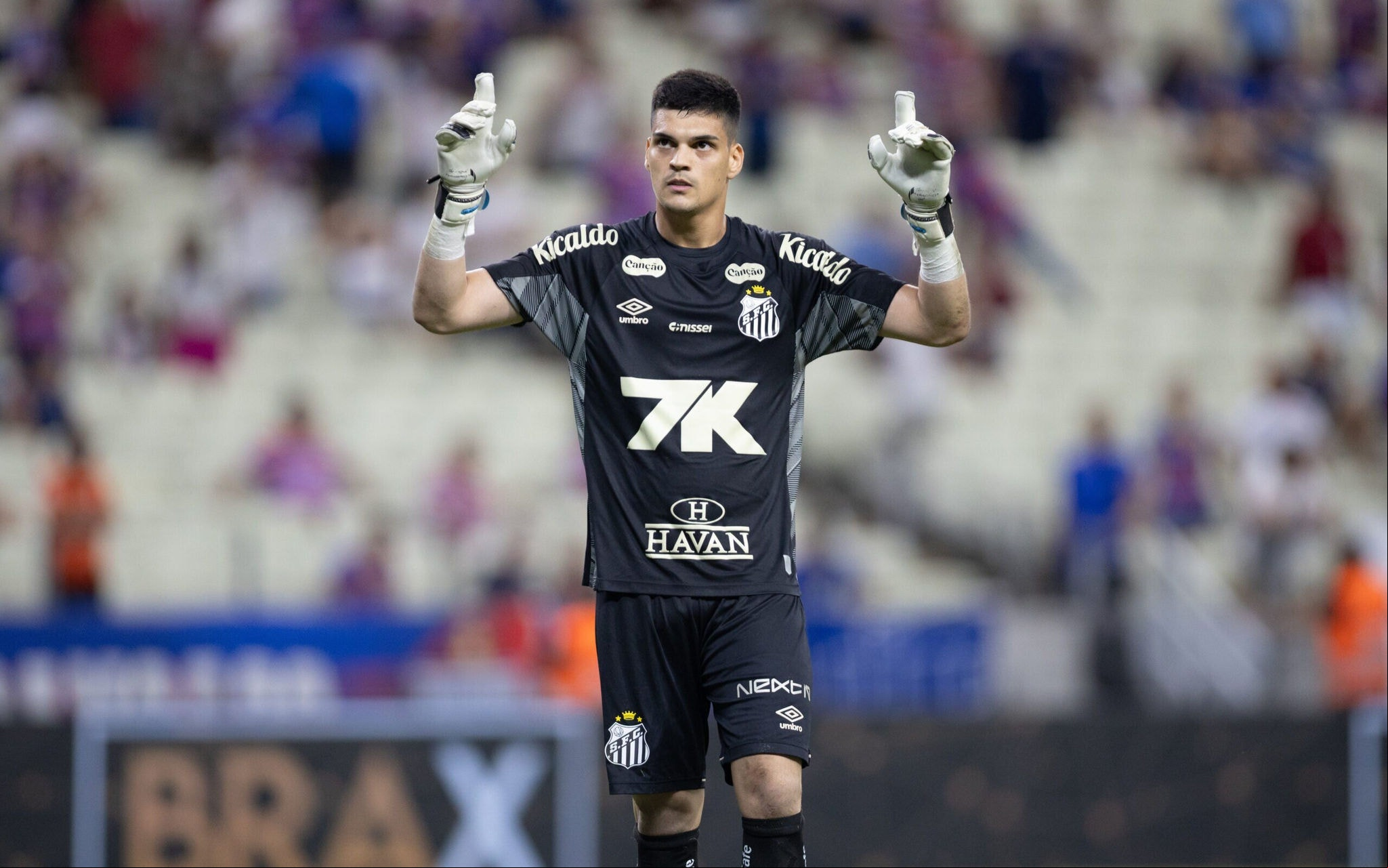 Gabriel Brazão é o grande destaque da temporada do Peixe até aqui. (Foto: Baggio Rodrigues/AGIF)