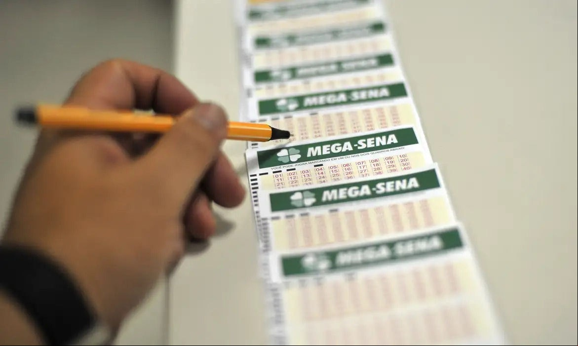 O jogo simples, com seis dezenas marcadas, custa R$ 5.