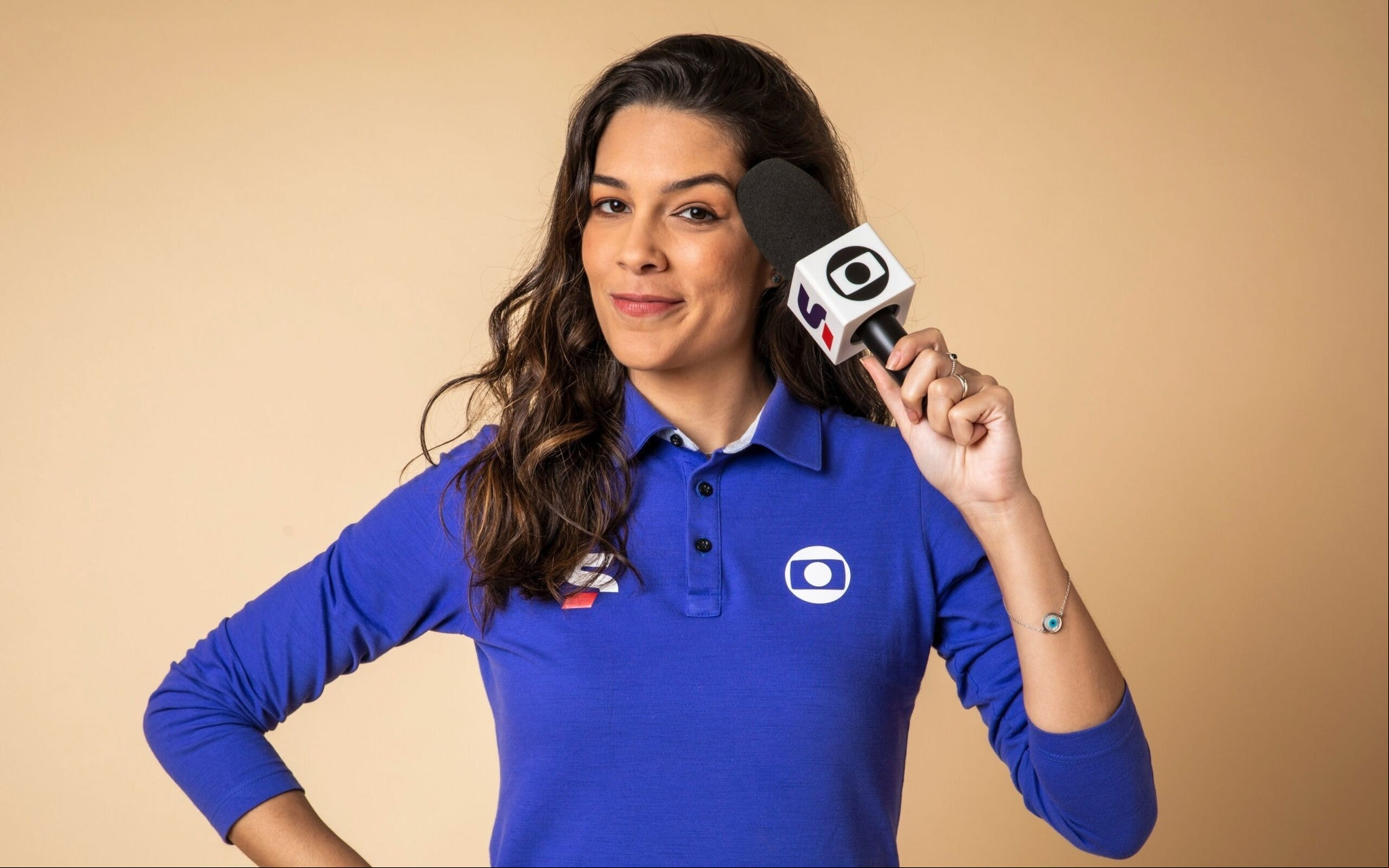 Renata Silveira, narradora do Grupo Globo (Foto: Divulgação)