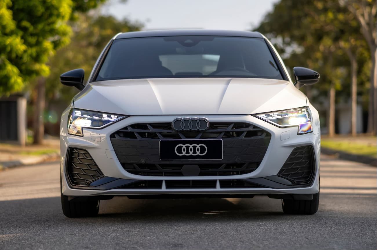 Novo Audi A3 Sportback estreia no Brasil em duas versões