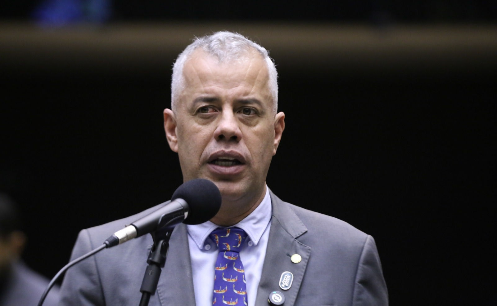 O deputado Evair Vieira de Melo é aliado de Eduardo Bolsonaro, a quem já declarou que 'tem mandato legítimo e merece respeito'